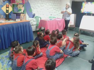 Lee más sobre el artículo EXPERIENCIAS SIGNIFICATIVAS III GRUPOS, SECCIONES A, B, C EN LA CASITA DEL PREESCOLAR.