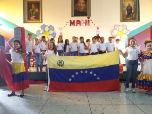 Lee más sobre el artículo Celebración del Día de las Madres de Cuarto Grado